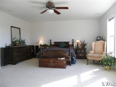 8713 Cascade Road Breinigsville, PA 18031 - Photo 8 of 12 Gallery Image 8