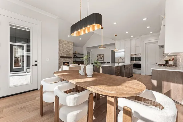 $1,049,900 | 3409 West Tahoe Vw Street, Eagle, ID 83616