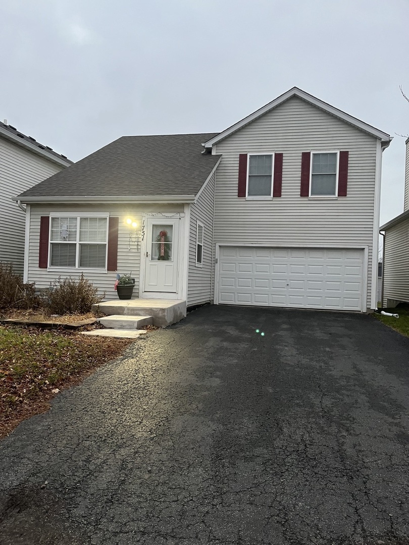 1751 Walnut Park Lane Aurora IL 60504 Compass