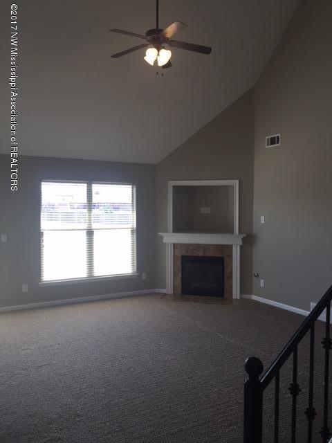 9161 North Mitchell's Corner Road Olive Branch, MS 38654 - Photo 6 of 20 IMG_2784
