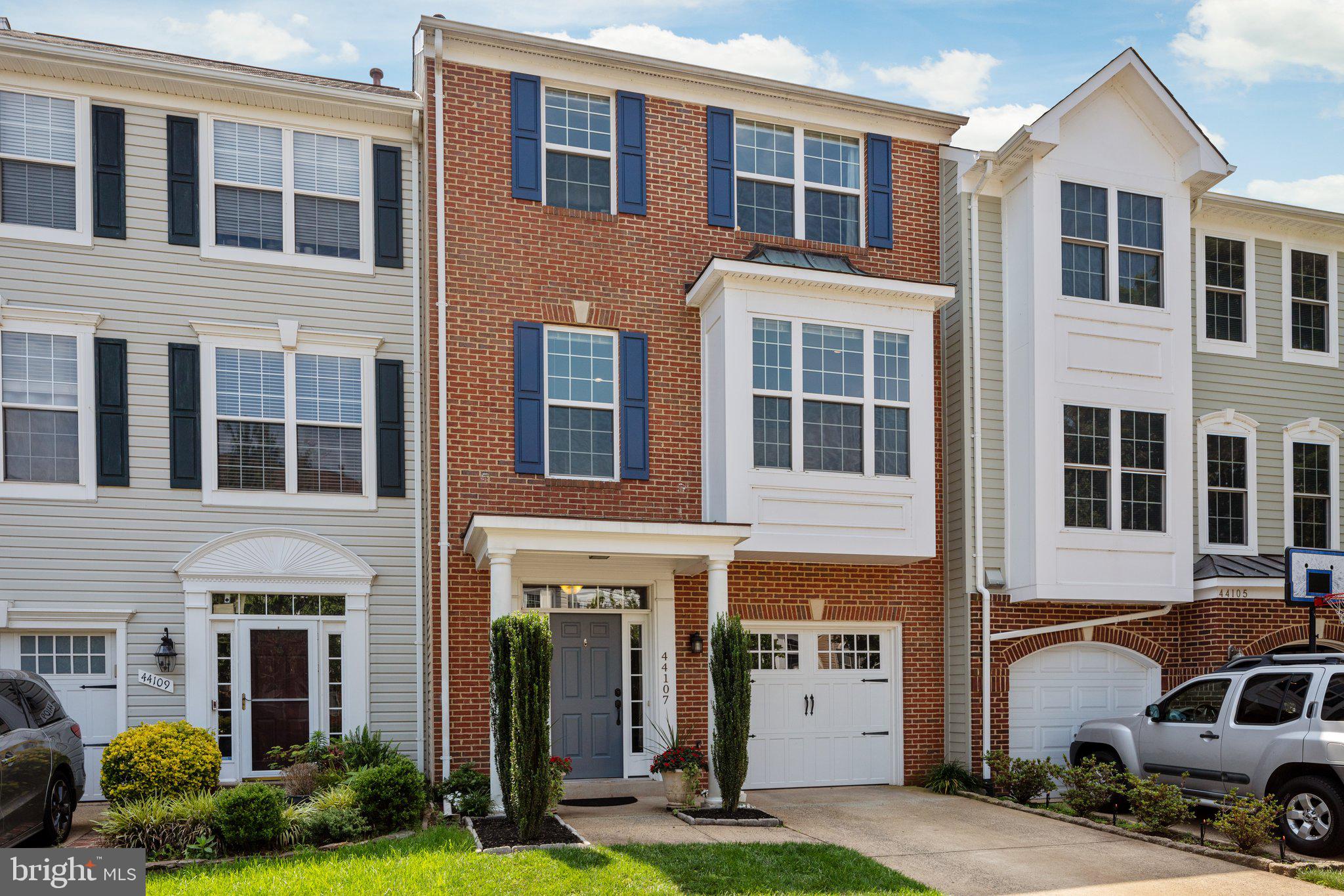 44107 Rising Sun Terrace Ashburn, VA 20147 - Photo 36 of 47 Gallery Image 36