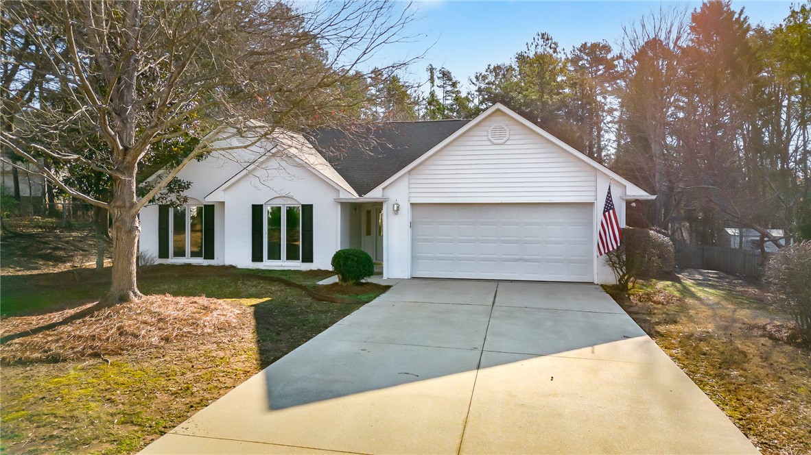 15053 Beacon Ridge Drive Seneca, SC 29678 - Photo 1 of 39 Front of the house
