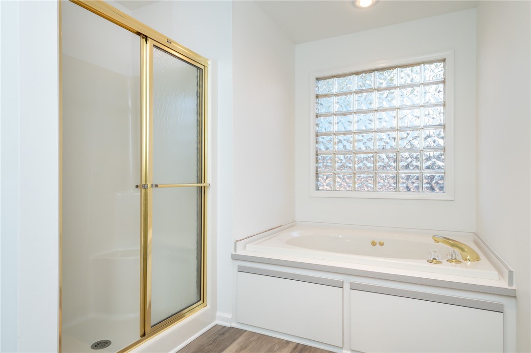 15053 Beacon Ridge Drive Seneca, SC 29678 - Photo 20 of 39 master bath- walk in shower with sliding door and