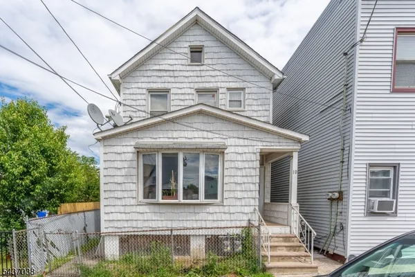 $398,999 | 10 John Street, Carteret, NJ 07008