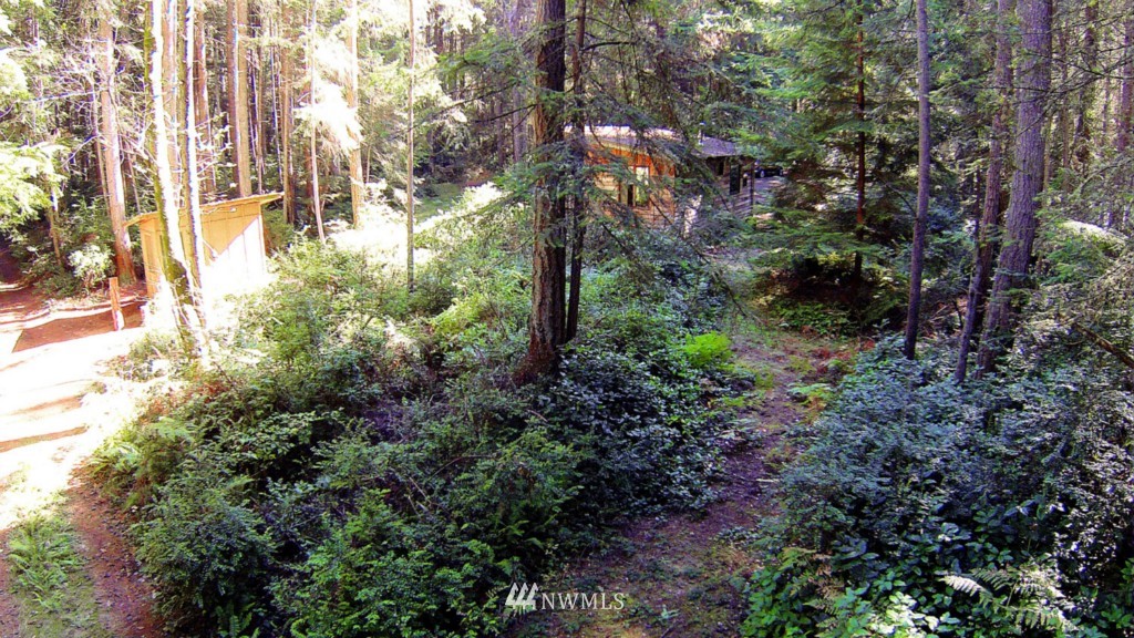 20800 Old Mill Road Southwest Vashon, WA 98070 - Photo 5 of 12 Gallery Image 5
