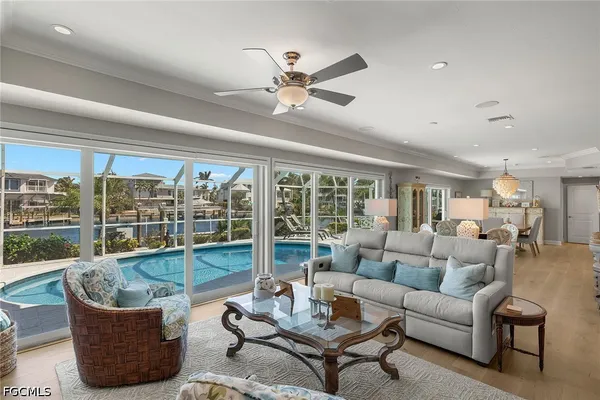 $1,999,000 | 1674 Sabal Palm Drive, Sanibel, FL 33957
