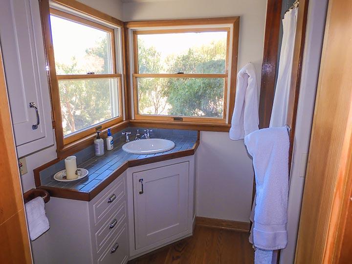 86 Hollister Ranch Road Goleta, CA 93117 - Photo 8 of 11 86MasterBathroom