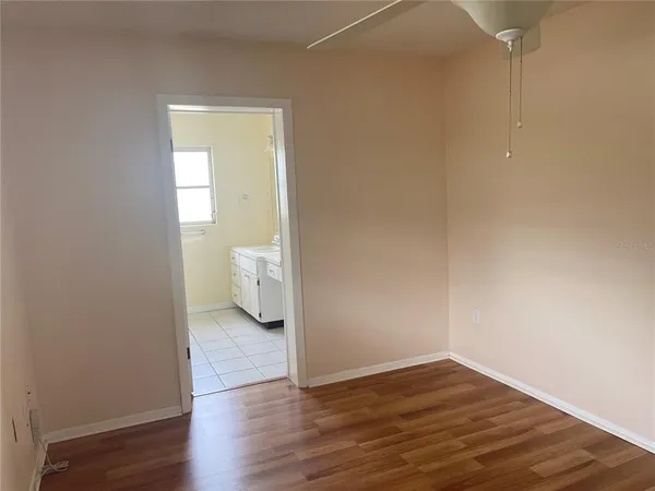 $1,800 | 701 Cypress Place, Sun City Center, FL 33573