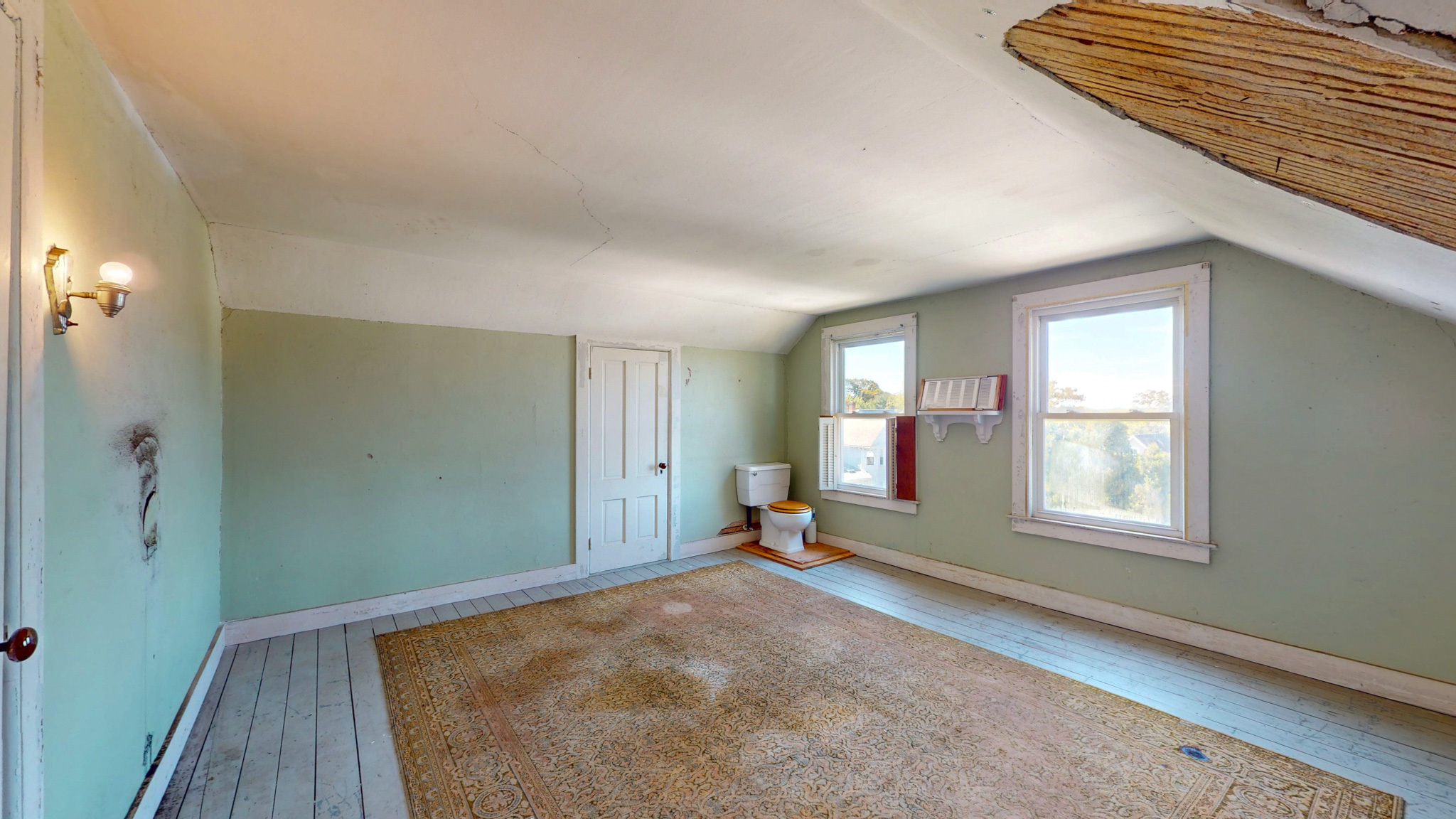37 Sylvan Street Groton, CT 06340 - Photo 23 of 36 an empty room with windows