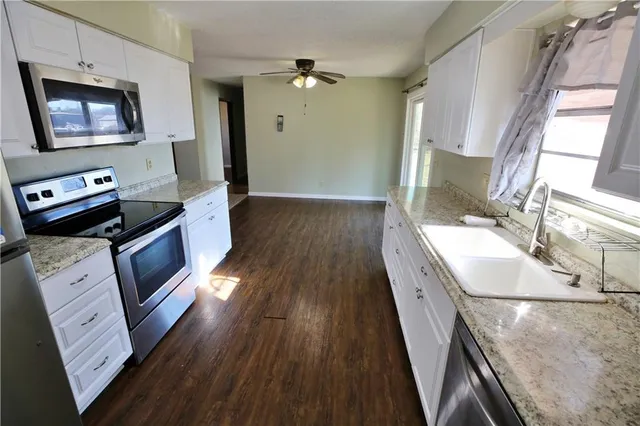 $128,350 | 309 West 25th Street, Baxter Springs, KS 66713