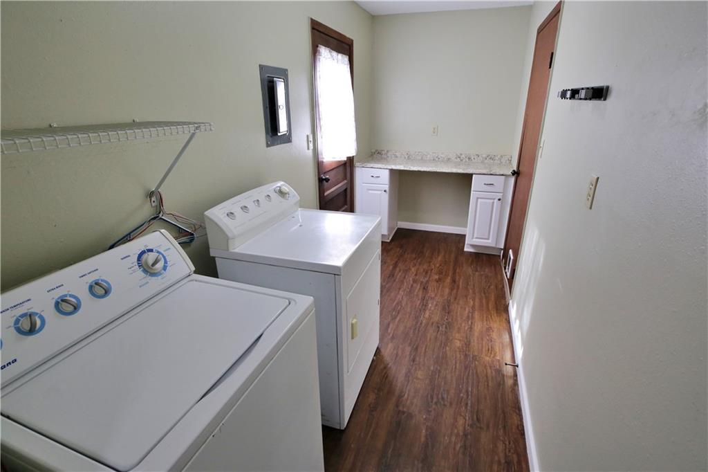 309 West 25th Street Baxter Springs, KS 66713 - Photo 15 of 34