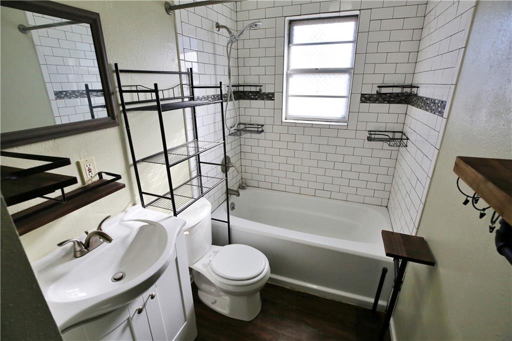 309 West 25th Street Baxter Springs, KS 66713 - Photo 20 of 34