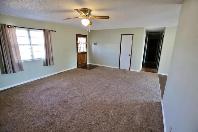 $128,350 | 309 West 25th Street, Baxter Springs, KS 66713