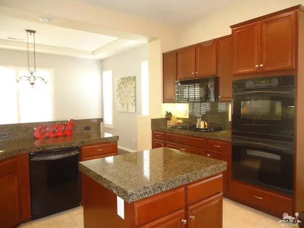 $6,500 | 43541 Parkway Esplanade East, La Quinta, CA 92253