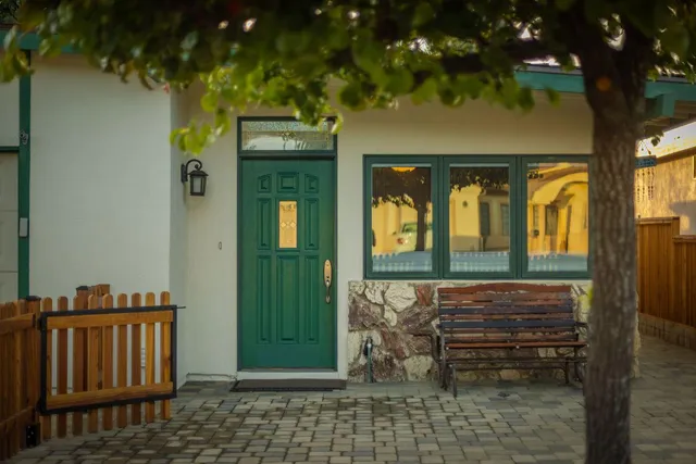 $799,000 | 303 Lark Ellen Avenue, Ojai, CA 93023