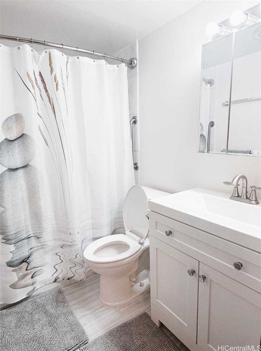 633 Nalanui Street, Unit 215 Honolulu, HI 96817 - Photo 5 of 9