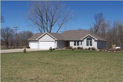 1232 Old Barn Road Freeport, MI 49325 - Photo 1 of 9 Primary Photo