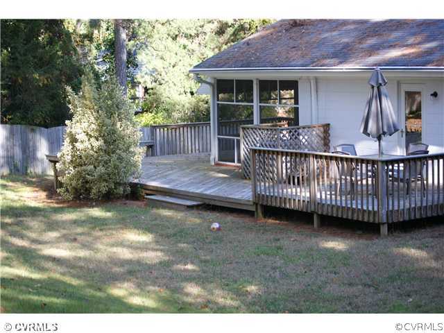 4222 Arrowhead Road Richmond, VA 23235 - Photo 12 of 12 Patio/Deck