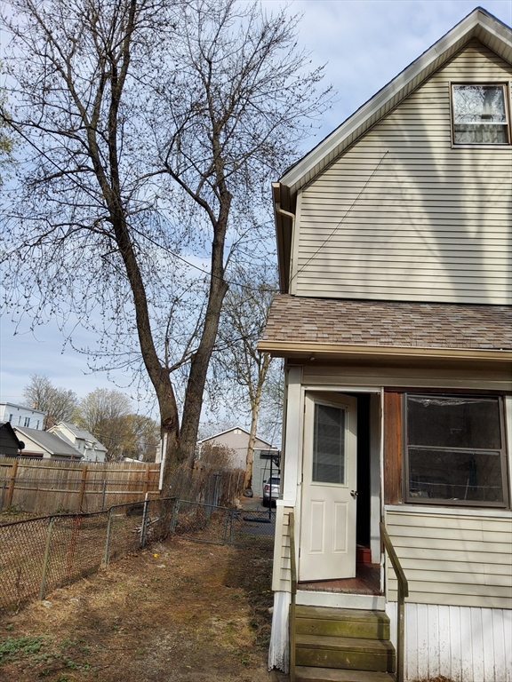 20 Greene Place Springfield, MA 01109 - Photo 12 of 13