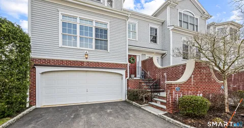 $1,599,000 | 71 Aberdeen Way, Unit 71, Fairfield, CT 06890