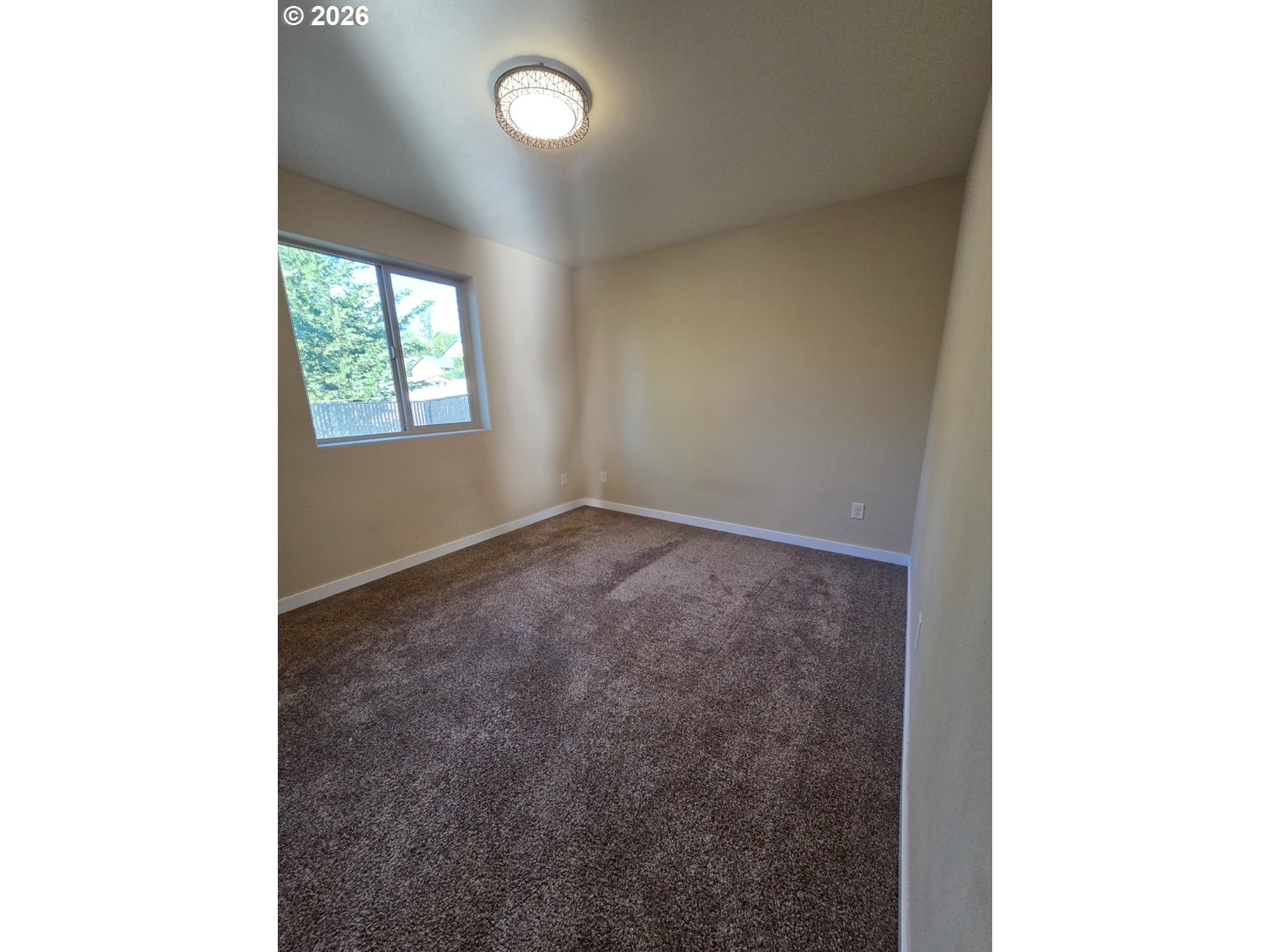 5137 Southwest Grange Road Roseburg, OR 97471 - Photo 9 of 16