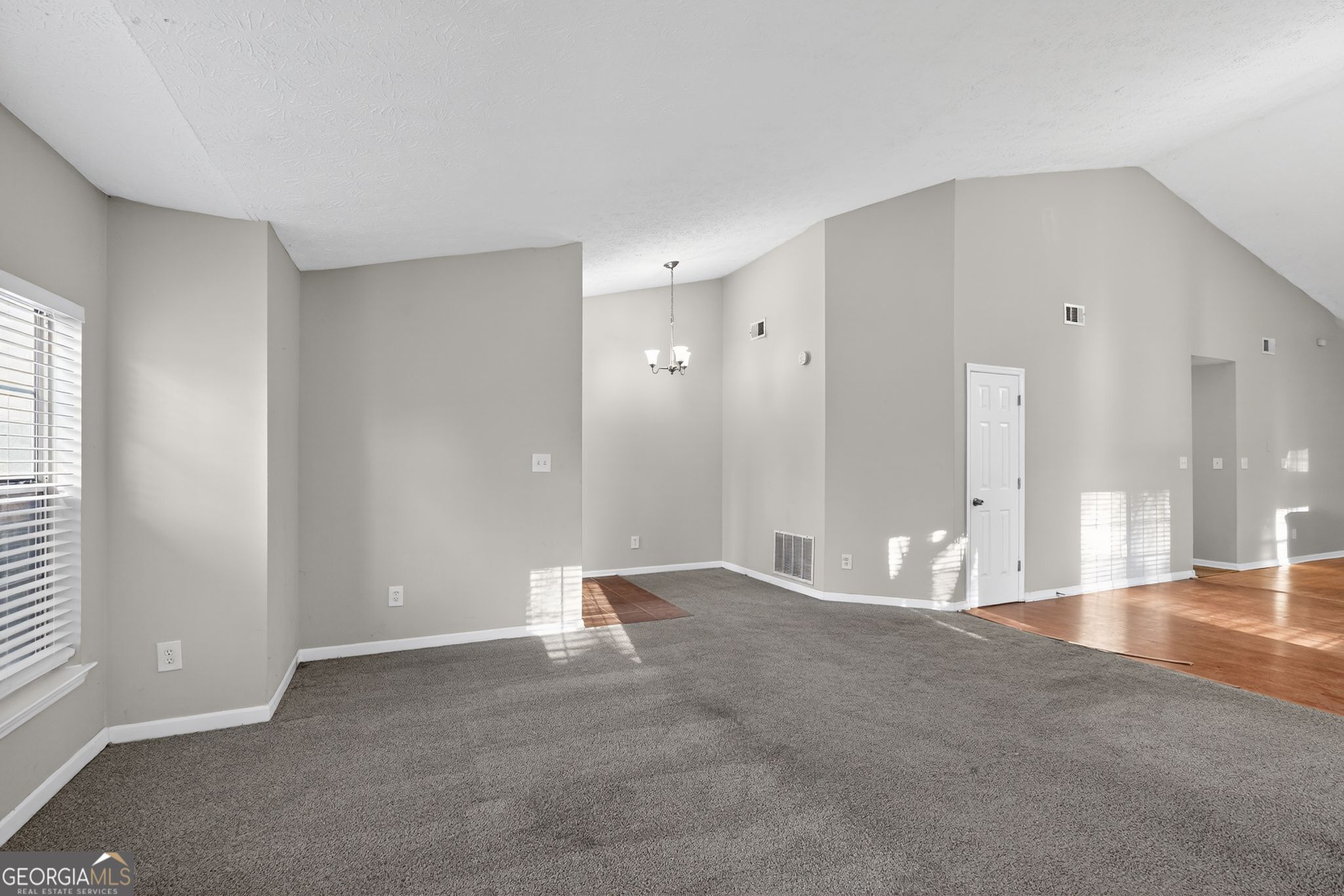 716 Shore Lane Lithonia, GA 30058 - Photo 14 of 35