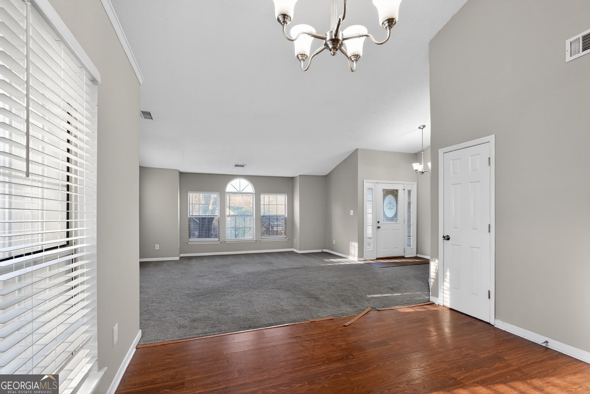716 Shore Lane Lithonia, GA 30058 - Photo 5 of 35