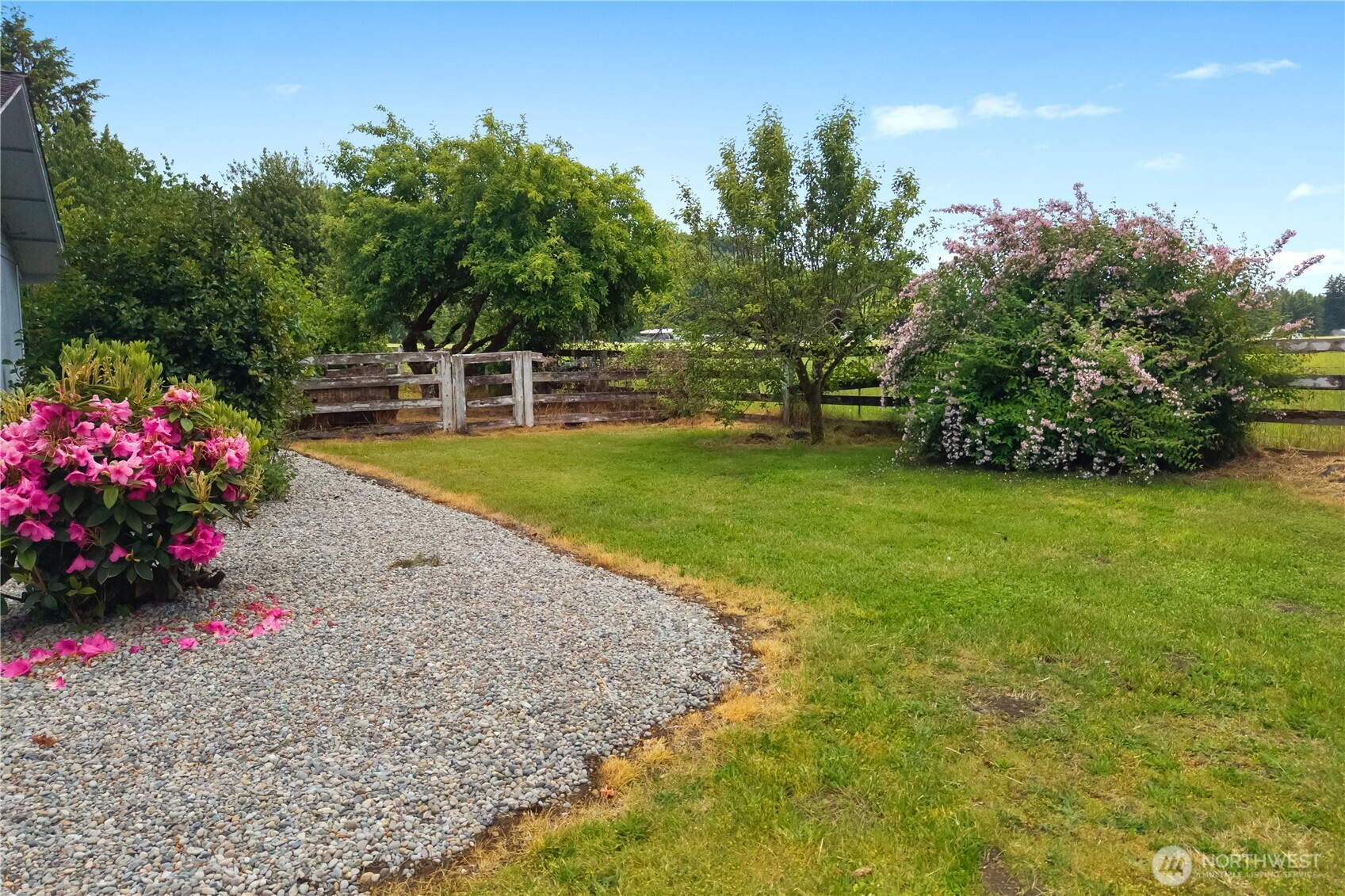 18426 Old Highway 99 Southwest Rochester, WA 98579 - Photo 29 of 33