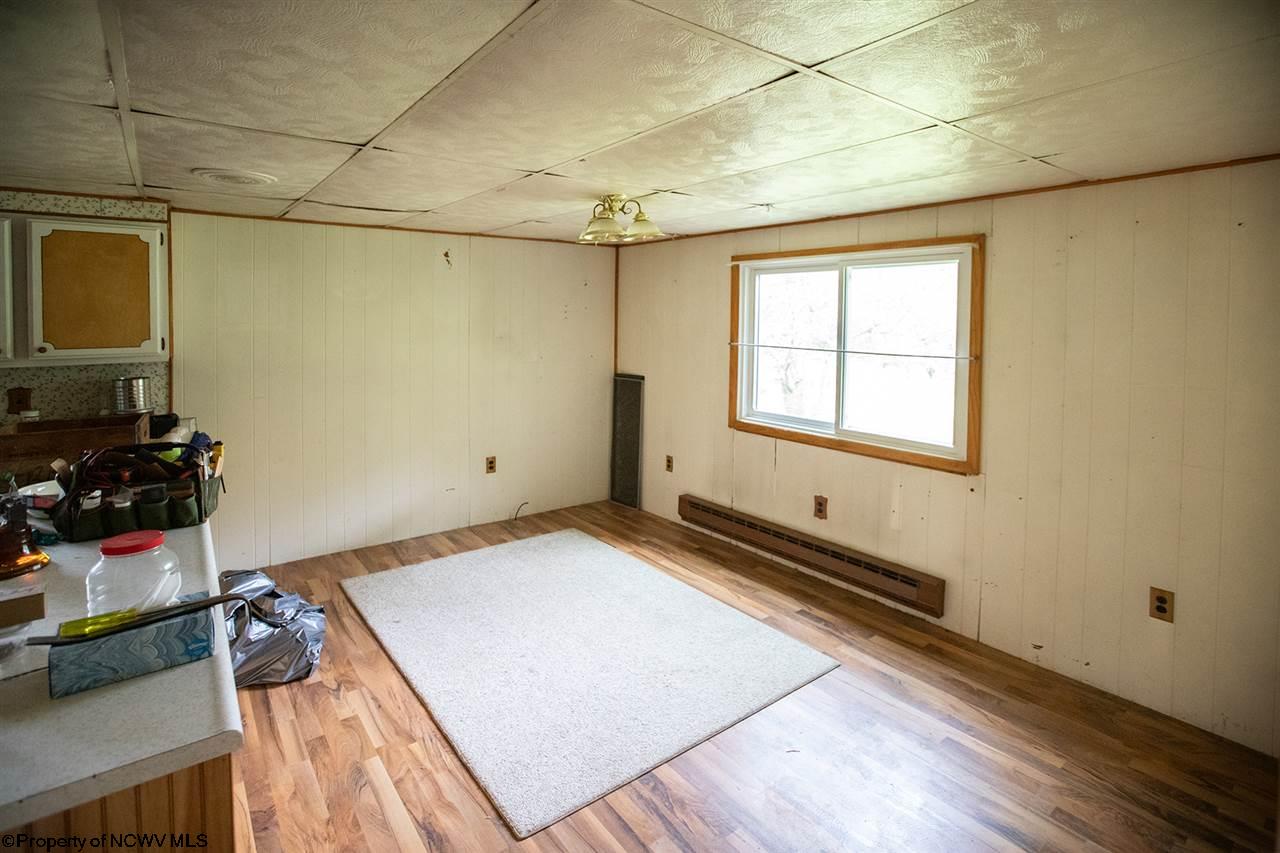31 Middle Ridge Beverly, WV 26253 - Photo 14 of 18 Gallery Image 14