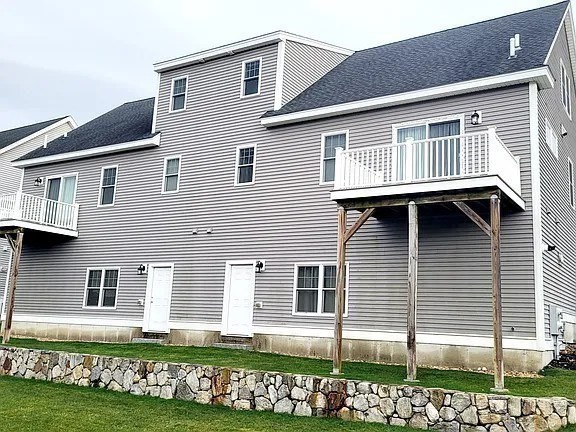 9 Commodore Way Westford, MA 01886 - Photo 15 of 16