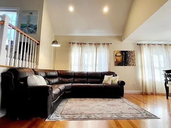 $4,000 | 9 Commodore Way, Westford, MA 01886