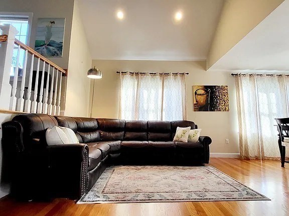 9 Commodore Way Westford, MA 01886 - Photo 3 of 16