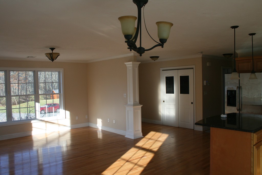 34 Stephen French Road Swansea, MA 02777 - Photo 8 of 16 Gallery Image 8