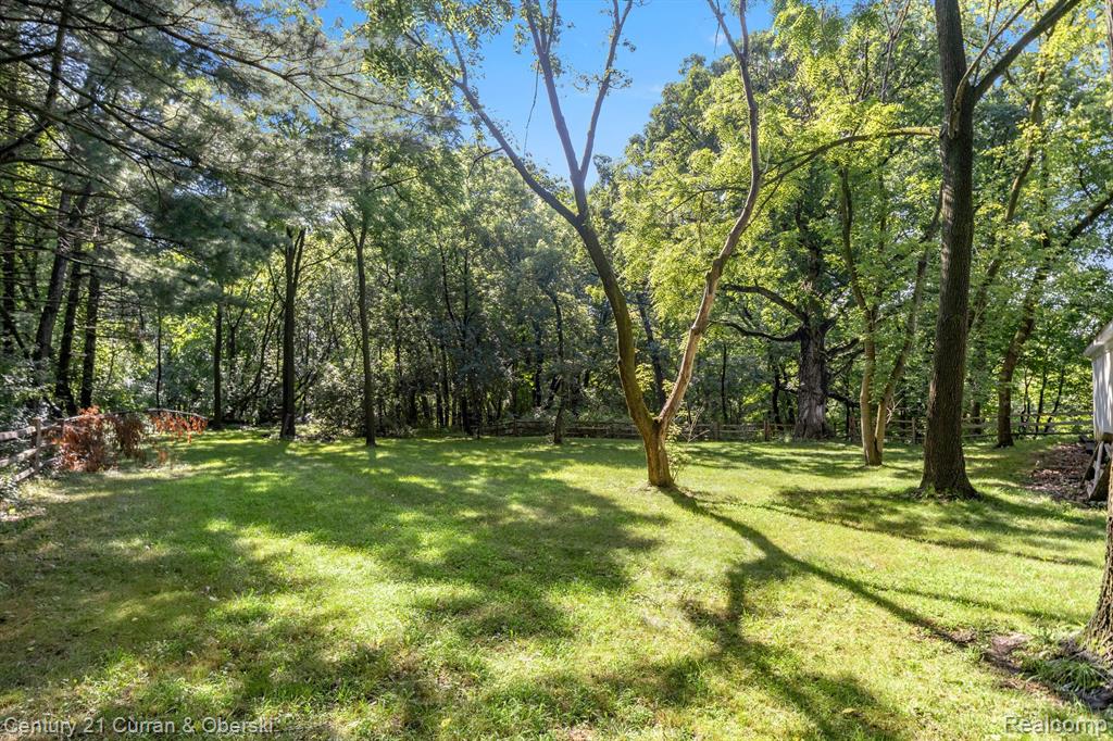 1863 Squirrel Road Bloomfield Hills, MI 48304 - Photo 15 of 78 Gallery Image 15