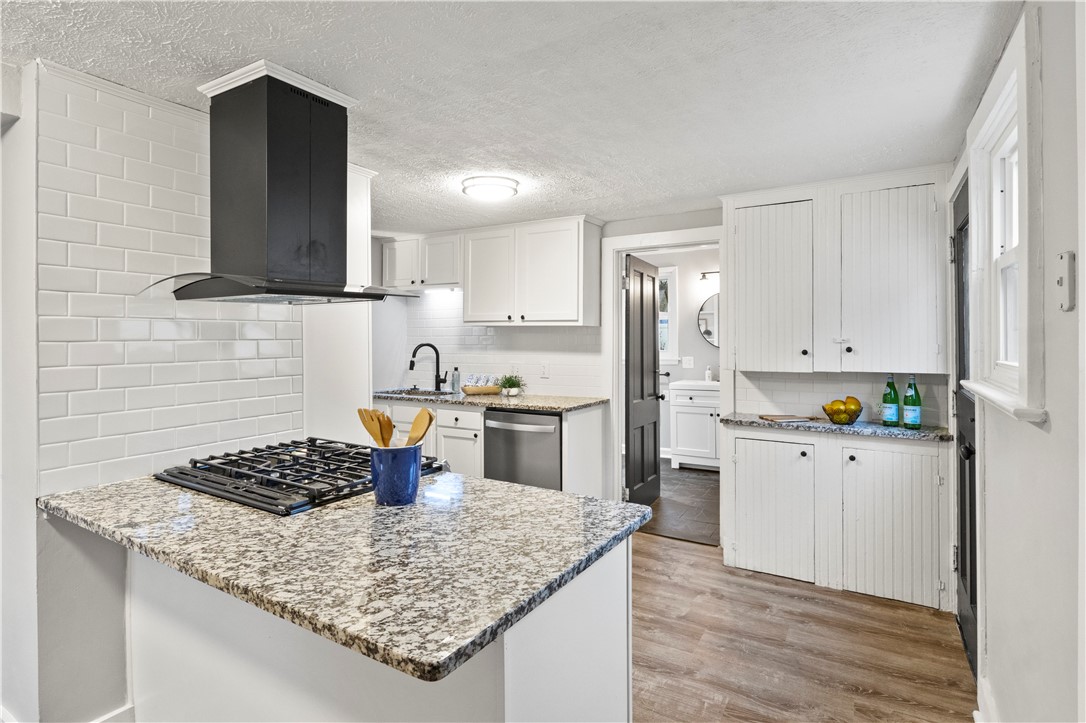 44 Winchester Road Irondequoit, NY 14617 - Photo 11 of 20