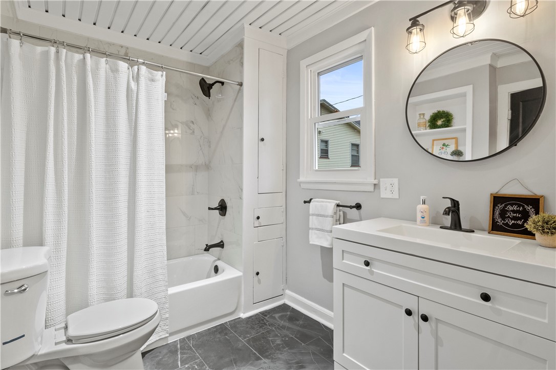 44 Winchester Road Irondequoit, NY 14617 - Photo 16 of 20