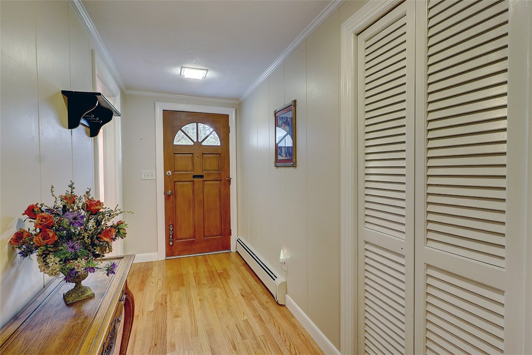 4 Hillside Road Lincoln, RI 02865 - Photo 24 of 30 Entry Hall