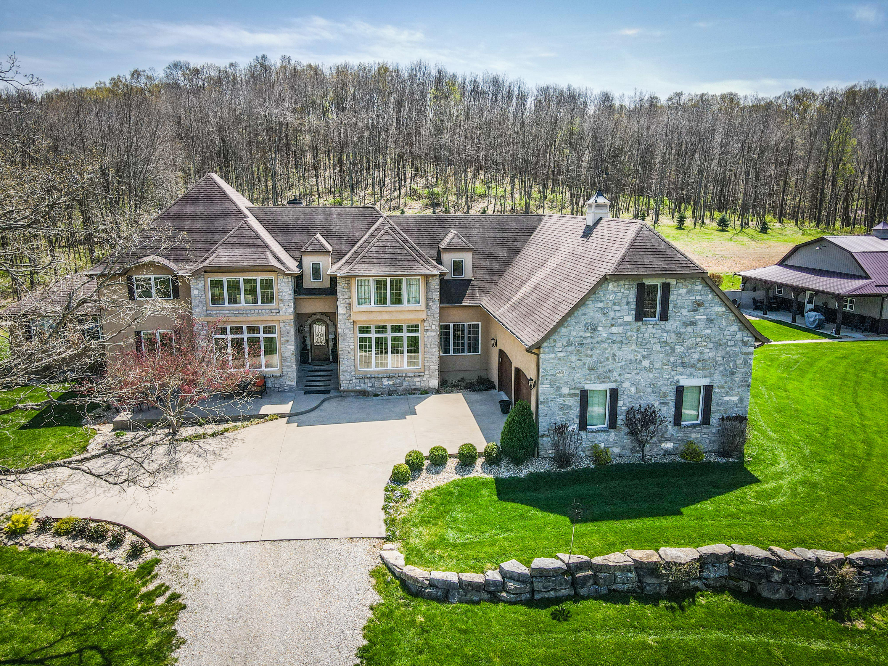 2352 Liberty Road Rogersville, MO 65742 - Photo 1 of 1 Photo_6553892_DJI_292_jpg_6784949_0_2021