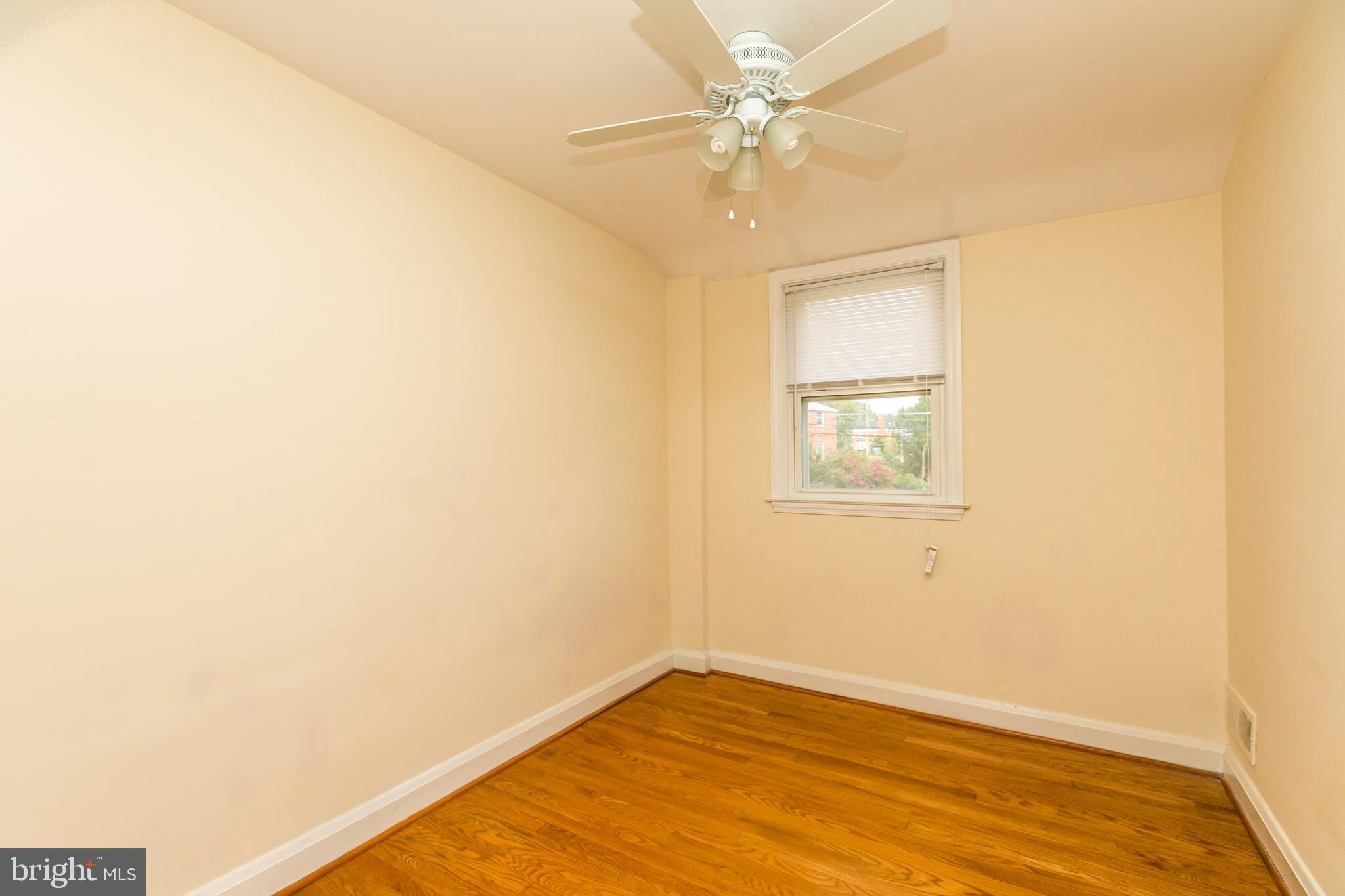 1604 Hardwick Road Baltimore, MD 21286 - Photo 24 of 32