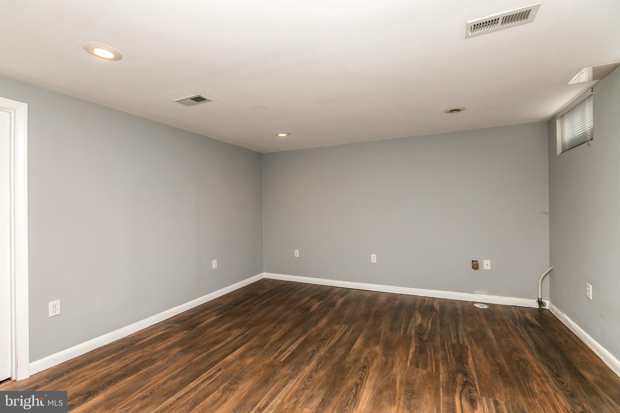 1604 Hardwick Road Baltimore, MD 21286 - Photo 26 of 32