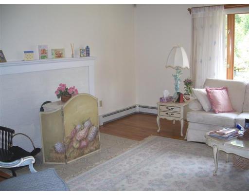 121 Fearing Hill Road Wareham, MA 02576 - Photo 12 of 18 Gallery Image 12