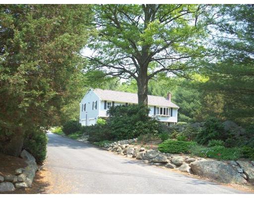 121 Fearing Hill Road Wareham, MA 02576 - Photo 2 of 18 Gallery Image 2