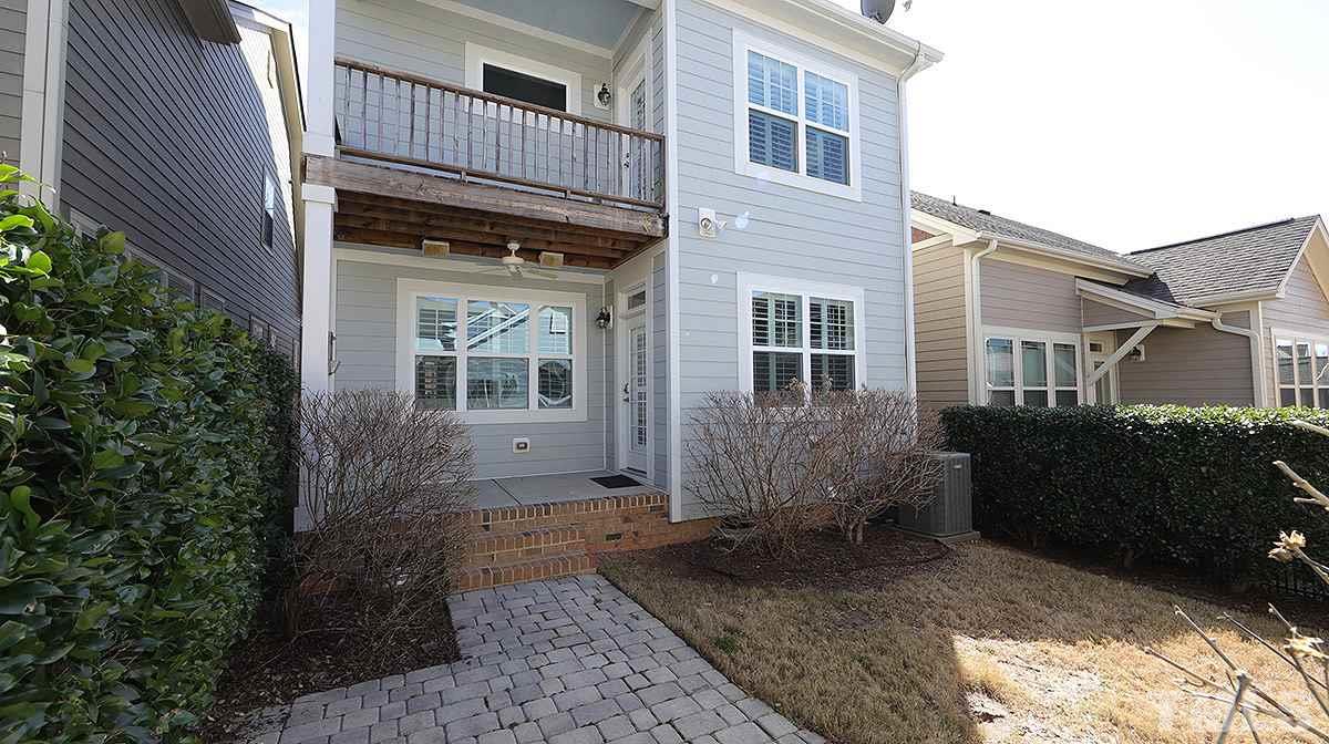 1541 Fullerton Place Raleigh, NC 27607 - Photo 24 of 29