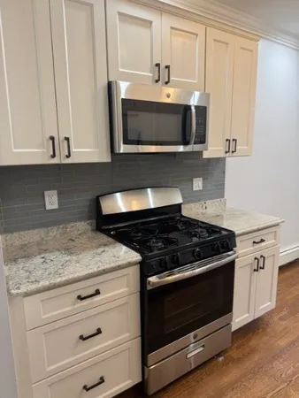 $2,400 | 435 Walnut Avenue, Unit 4, Boston, MA 02119