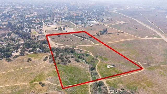 $1,590,000 | 0 West Rawhide Lane, Riverside, CA 92504