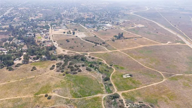 $1,590,000 | 0 West Rawhide Lane, Riverside, CA 92504