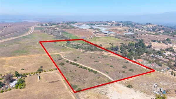 $1,590,000 | 0 West Rawhide Lane, Riverside, CA 92504