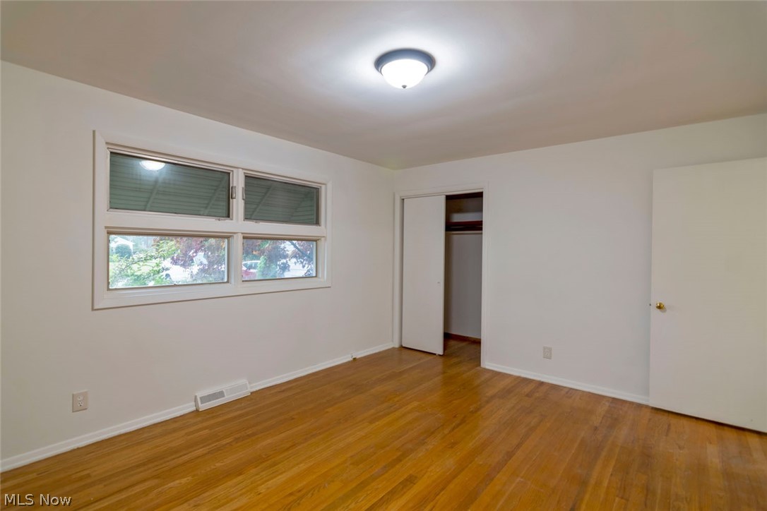 4975 Emmet Road Cleveland, OH 44124 - Photo 24 of 35 Gallery Image 24