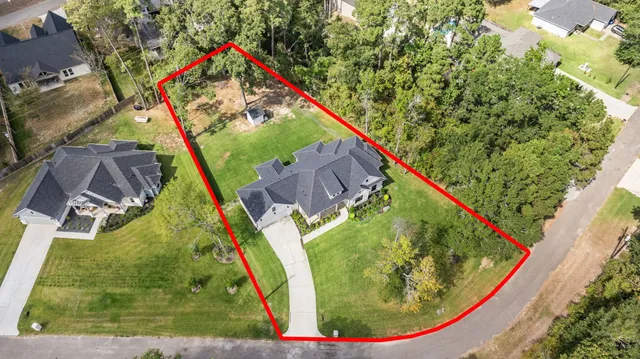 $500,000 | 15113 Paradise Court, Willis, TX 77318