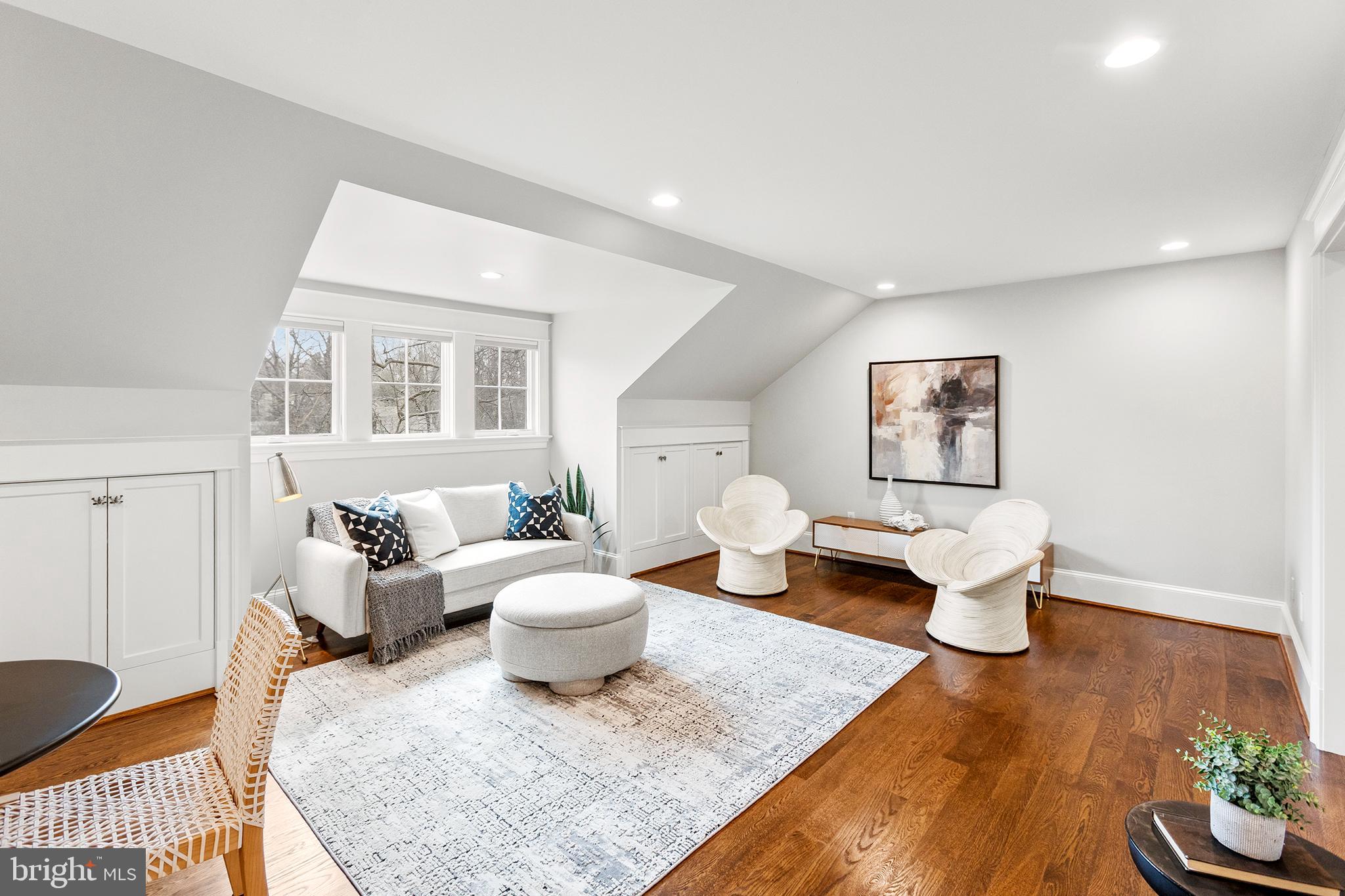 7221 Ridgewood Terrace Chevy Chase, MD 20815 - Photo 38 of 76